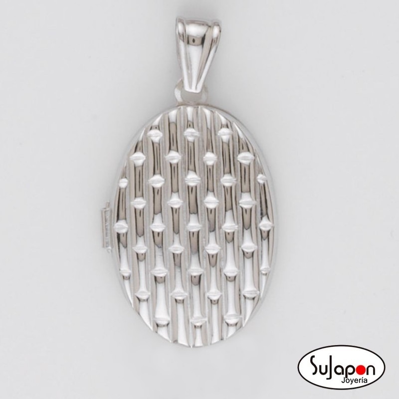 COLGANTE DE PLATA GUARDAFOTO OVALADO